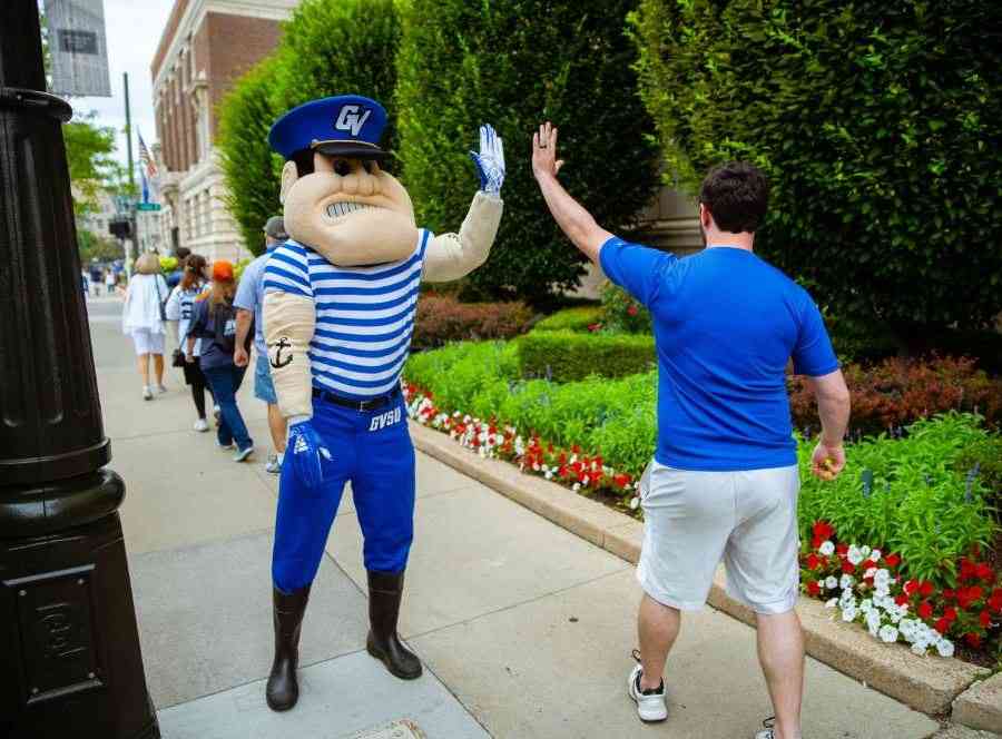 $1,000 Award for Experiential learning and student enrichment experiences